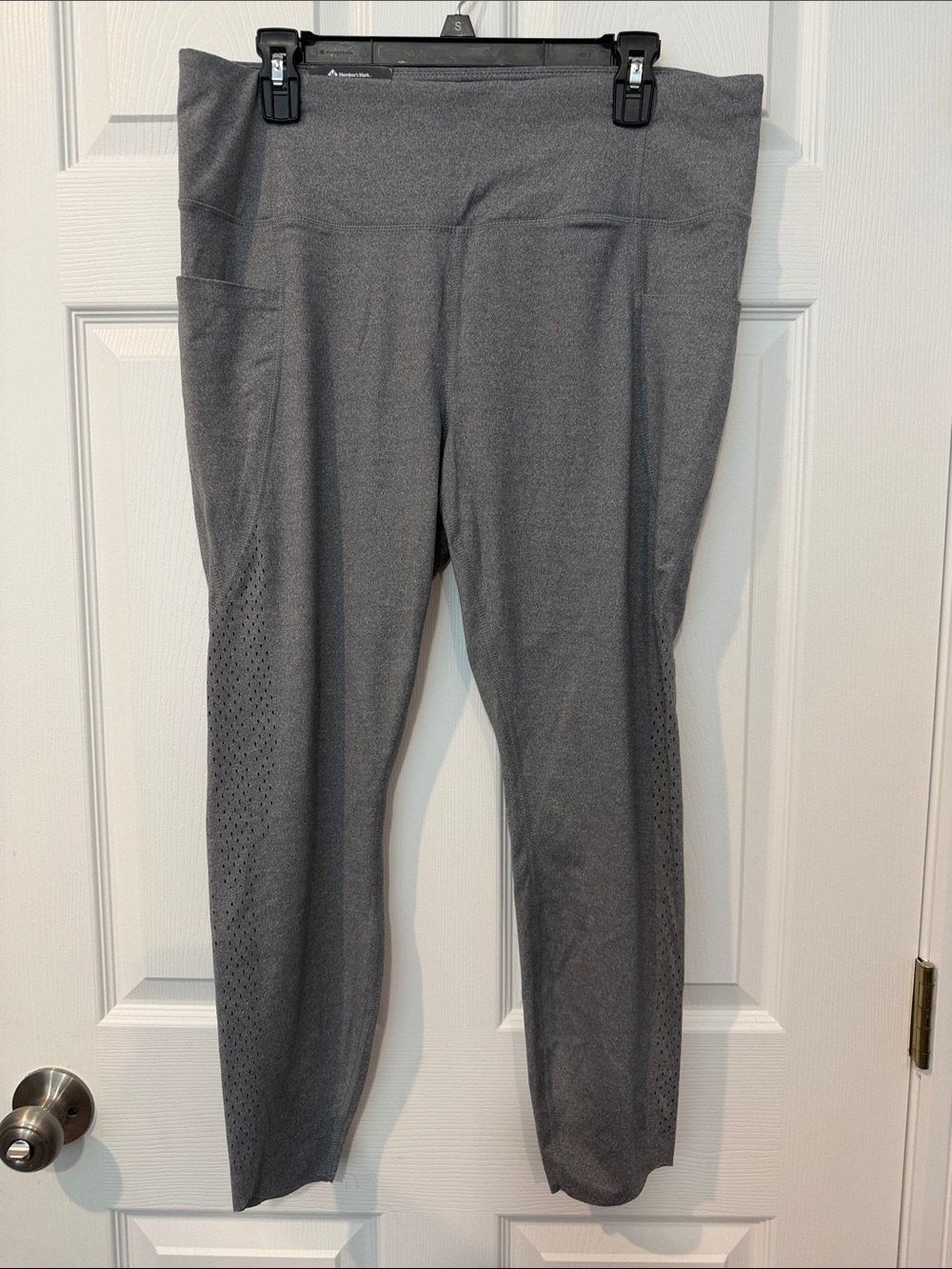 Women's Gray Leggings - Athletic High-Rise Performance Legging